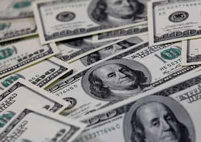 Image for Dollar creeps up in subdued start to new year
