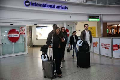Image for UK relaxes travel advice for UAE and some other Gulf states after U.S.-Iran deal