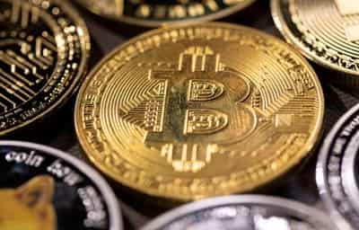 Image for Bitcoin tumbles as crypto sell-off accelerates