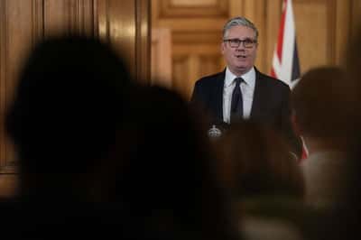 Image for Factbox-How will the UK ban on social media for under 16s work?