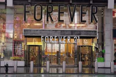 Image for Forever 21 takes third crack at China with new bricks and mortar store