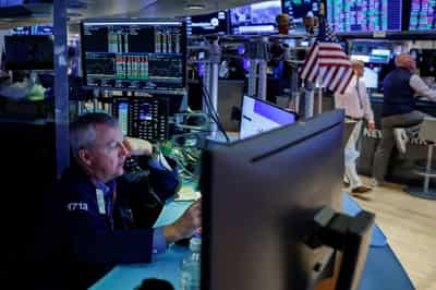 Image for Trading Day: Momentum fizzles, gold sizzles