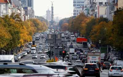 Image for Sentiment in German auto sector deteriorates in November, survey finds