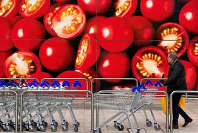 Image for UK’s Tesco forecasts profit rise as consumer sentiment improves