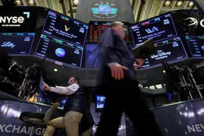 Image for First quarter ‘dash for cash’ largest since early 2020 -BofA