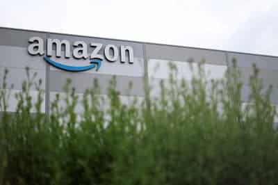 Image for Amazon hires banks for first ever sterling bond sale