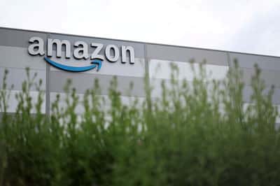 Image for Amazon hires banks for first ever sterling bond sale