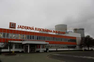 Image for Czechs extend lifespan of major nuclear plant by 20 years, second plant under review