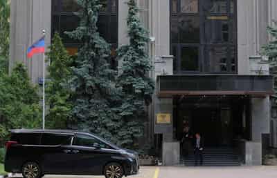 Image for Briton dies in detention in breakaway east Ukraine region