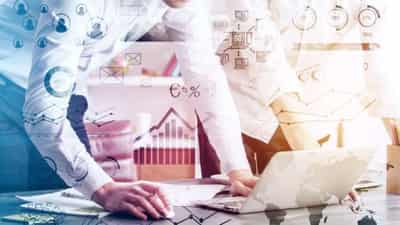 Image for Creating transparency and understanding between C-suite and F&amp;A teams