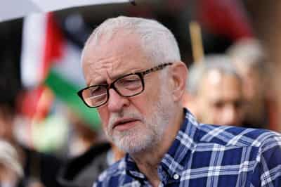 Image for In new threat to UK's Labour, former leader Corbyn in talks to start new party