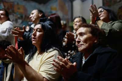 Image for Buenos Aires' poor neighborhoods mourn 'slum pope' Francis