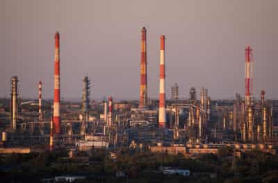 Image for Russia's oil and fuel export revenues fell again in September, IEA says