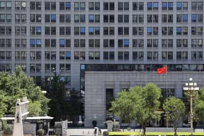 Image for China extends anti-dumping duties on phenol imports from US, EU, South Korea, Japan and Thailand