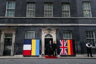 Image for Zelenskiy in London for talks with Starmer, Macron and Merz