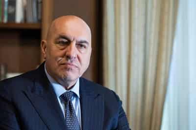 Image for Italy's stranded defence minister to return from Dubai on military aircraft