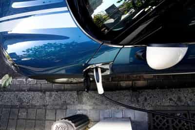 Image for In renewed push, Spain to tender EU funds for EVs, batteries in July