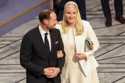 Image for Norway's crown princess needs lung transplant, palace says