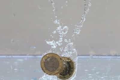 Image for Sterling finds its footing after last week's ructions