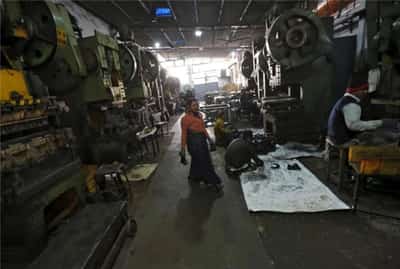 Image for Indian auto-parts makers face job losses as EVs rev up