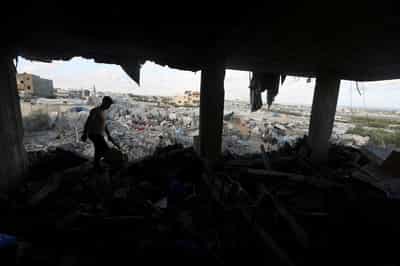 Image for Israel kills five in Gaza as Egypt hosts new ceasefire talks
