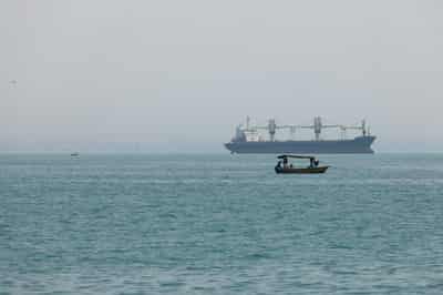 Image for EU says jet fuel market to get tighter if Hormuz situation does not improve