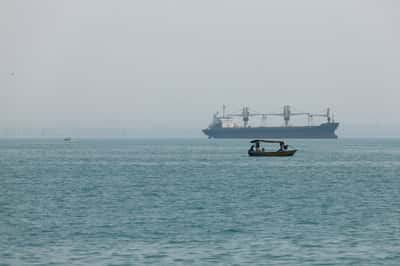 Image for EU says jet fuel market to get tighter if Hormuz situation does not improve