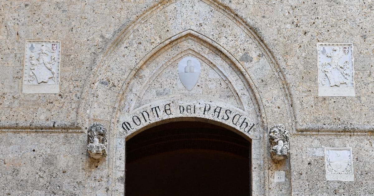 Italy's MPS says bids for BPM, Banca Generali stand even if Intesa seizes control