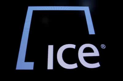 Image for ICE European carbon trade suspended briefly on first day of migration