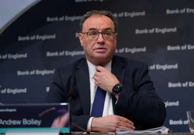 Image for BoE’s Bailey says rate-setters can put inflation before bank worries