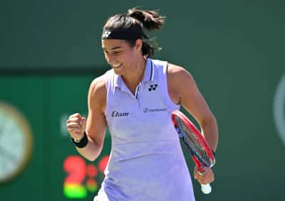Image for Tennis-Panic attack ends Tsurenko’s Indian wells, as Raducanu marches on
