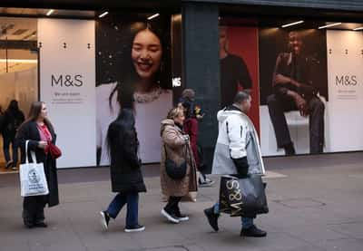 Image for UK business confidence hits highest since March, Lloyds says