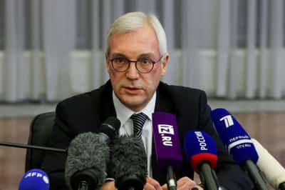 Image for Russia warns European states against hosting French nuclear bomber planes