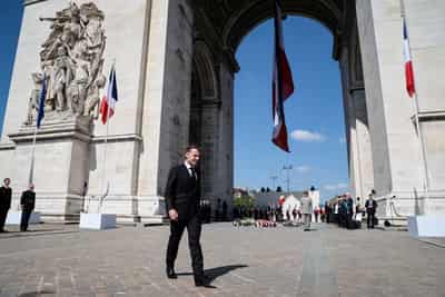 Image for French central bank succession fight tests Macron's sway ahead of 2027 election