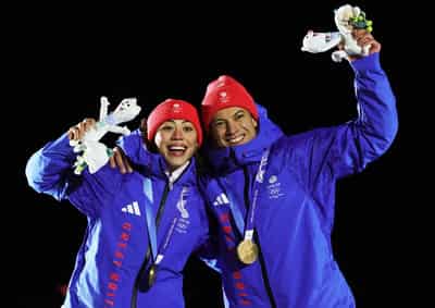 Image for Olympics-Britain celebrates 'Slippery Sunday' double gold