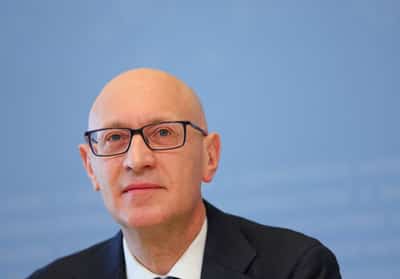 Image for SNB's Martin says "robust" level of capital not a disadvantage for banks
