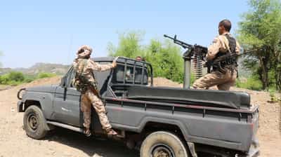 Image for Head of Yemen's presidential council announces military operations to retake territory