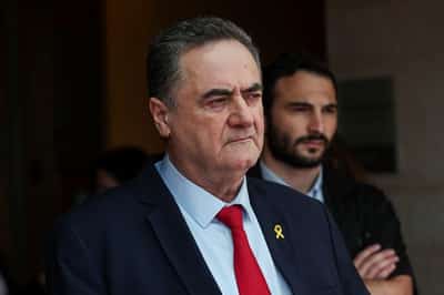 Image for Israel does not intend to physically harm Tehran residents, defence minister says