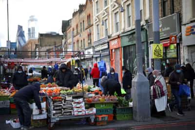 Image for UK inflation climbs to highest since 1992 at 5.5%
