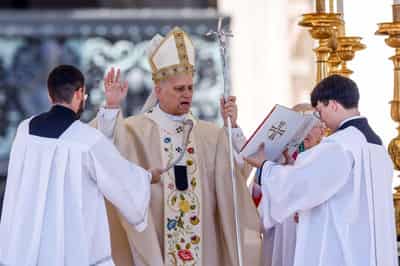Image for On Easter, Pope Leo urges world leaders to end wars, renounce conquest