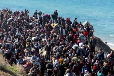 Image for Trump says Hamas should free all hostages by midday Saturday or 'let hell break out'