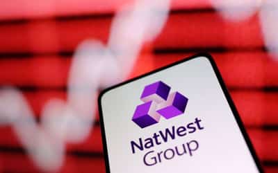 Image for Britain offloads last NatWest stake after crisis-era rescue