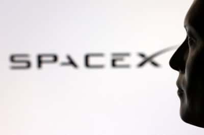 Image for Five ways Elon Musk's SpaceX upended Wall Street's IPO playbook