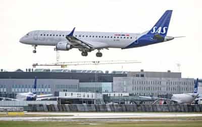 Image for SAS bridge financing keeps survival hopes airborne, shares climb