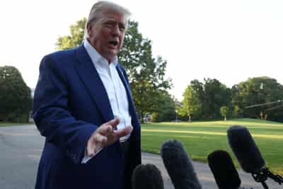 Image for Trump rebukes Israel for post-ceasefire strikes