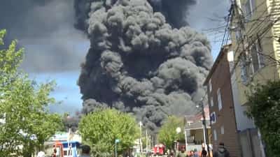 Image for Russian city faces toxic aftermath of refinery attack