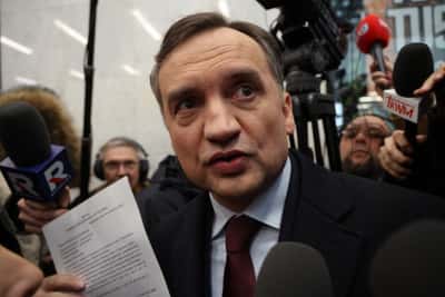 Image for Fugitive Polish minister flew to US from Italy, prosecutors say