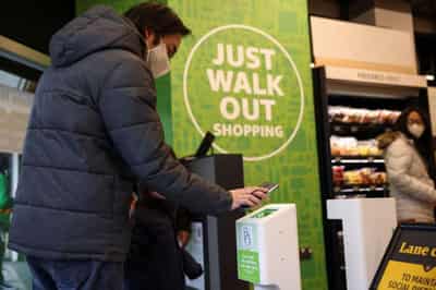 Image for Amazon&#8217;s first cashierless store arrives in Britain in sign of global expansion