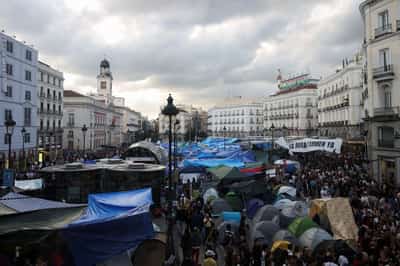 Image for Spain expected to approve housing decrees that triggered snap election