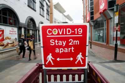 Image for UK&#8217;s Johnson delays COVID reopening by a month, citing Delta variant risk
